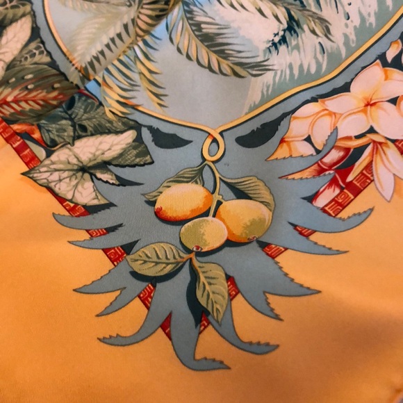 Fabulous Hermès scarf. Bought in Paris. - Picture 6 of 9